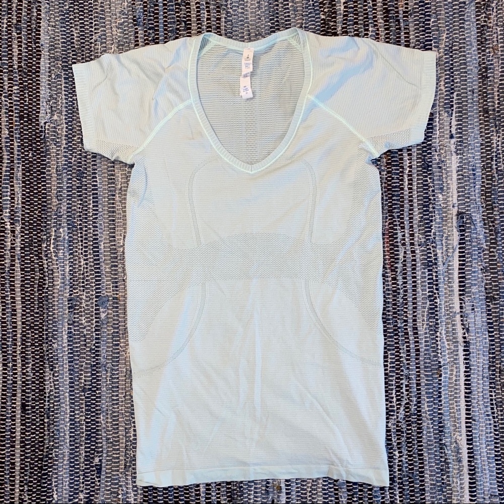 Lululemon Swiftly Tech Short Sleeved Top
